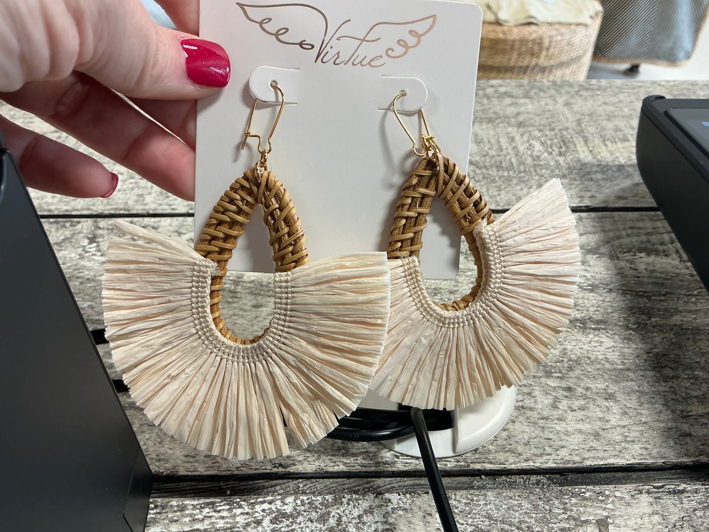 Wicker fringe earring