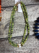 Gemelli Becky Necklace Green with Pearl